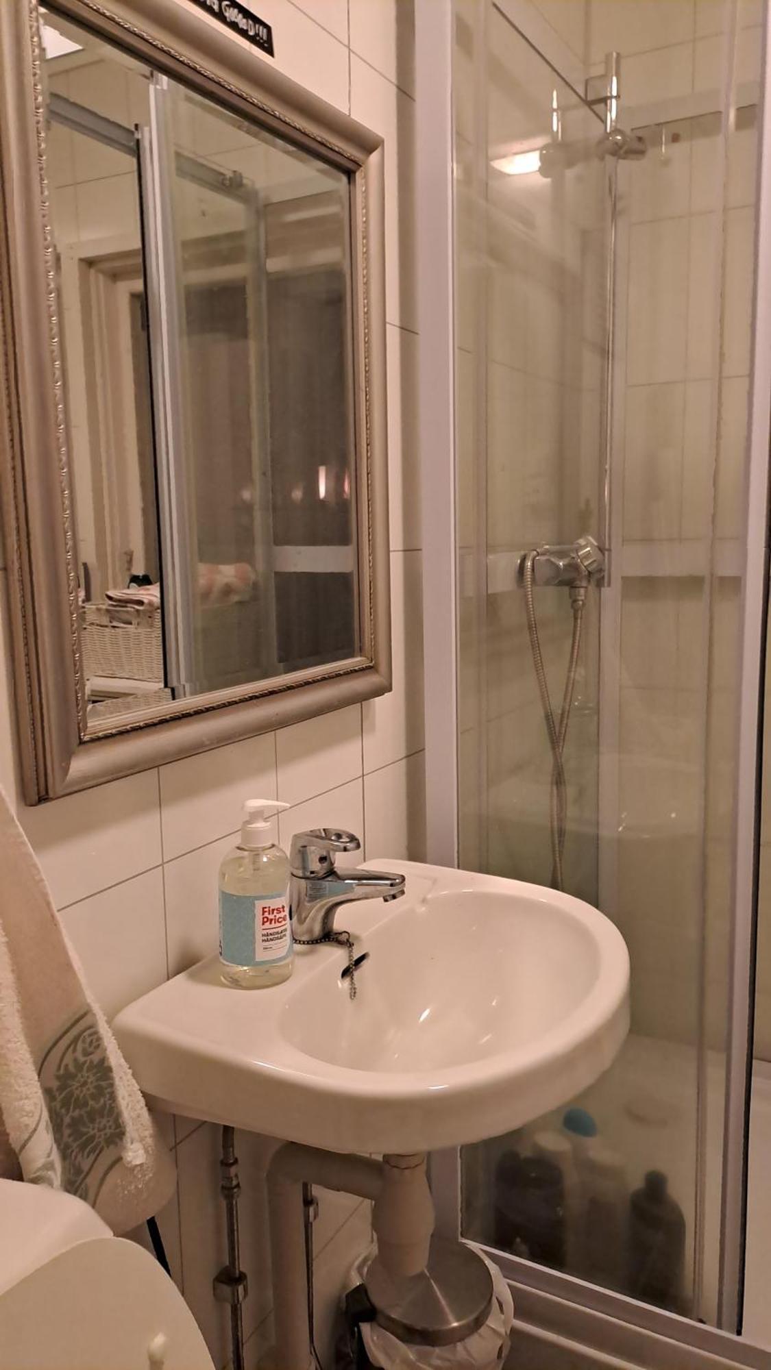 Kule Gule Huset Apartment Сволвер Екстериор снимка