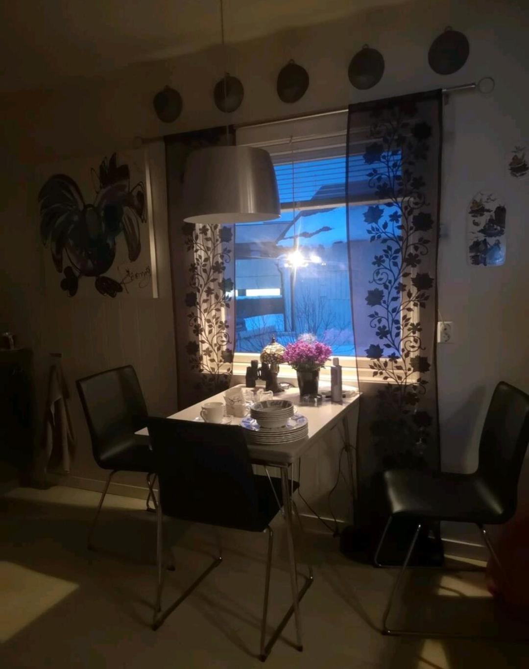 Kule Gule Huset Apartment Сволвер Екстериор снимка